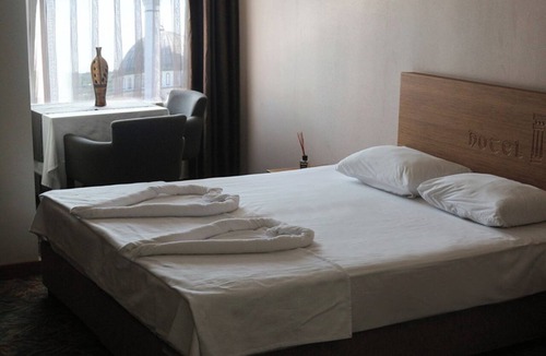 Altinova Bed & Breakfast | HELENAPOLİS OTEL