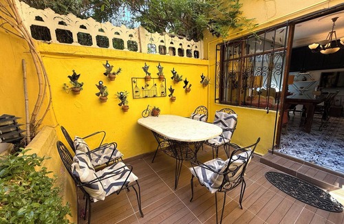 Ayvalik City Center House | Historic Artistic House with Sea-View Terrace in Ayvalık
