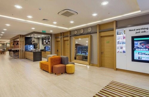 Guzeloba Mahallesi Hotel | Holiday Inn Antalya - Lara by IHG
