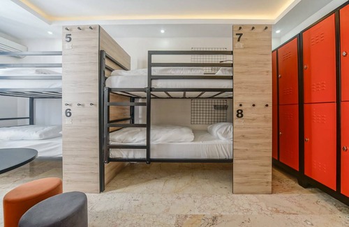 Ust Bostanci Hostel | Hostel ∙ 8 guests
