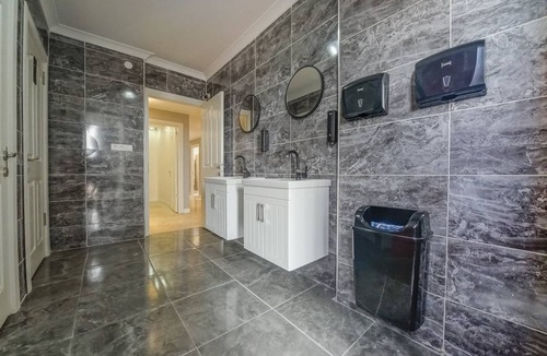 Ust Bostanci Hostel | Hostel ∙ 8 guests