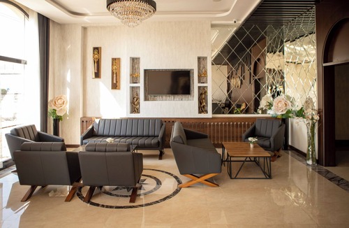 Van Hotel | HOTEL EDEN'S