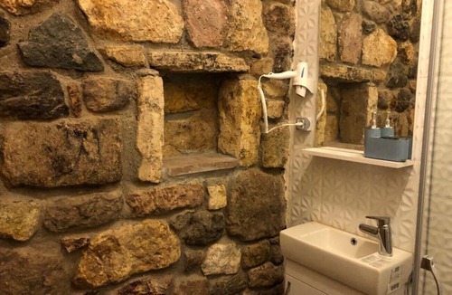 Ayvacik Hotel | Hotel Room Close to Assos Ancient City in Ayvacik