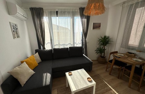 Cesme Apartment | House of spring