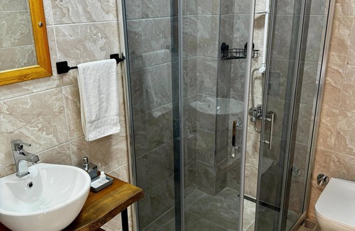 Ayvacik Hostel | İda Lythos