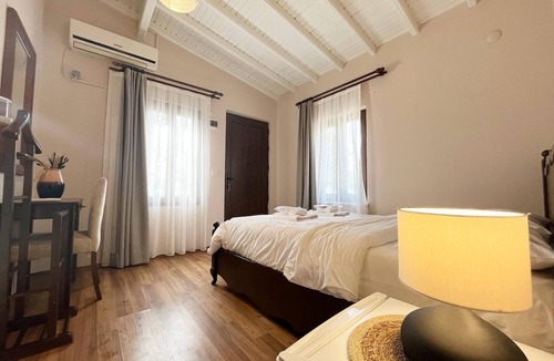 Bozcaada Bed & Breakfast | İrmak Bag Evi
