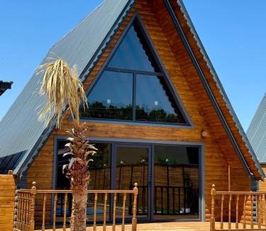 Ondokuzmayıs Ski Chalet | İstiridye Bungalov