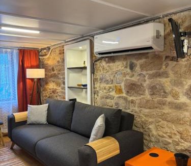 Ayvalik City Center House | Idor Guest House