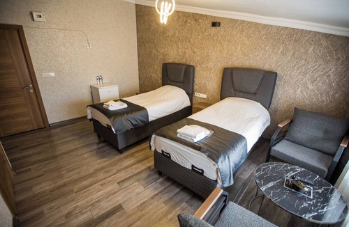 Kutahya Bed & Breakfast | KÜTAHYA ŞEHİR OTEL