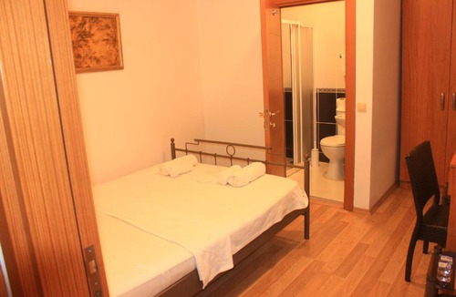 Adalar Hotel | KALAMARİ Hotel BÜYÜKADA 1