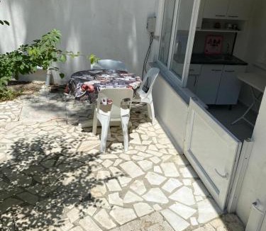 Marmara House | Kalemi Pansiyon