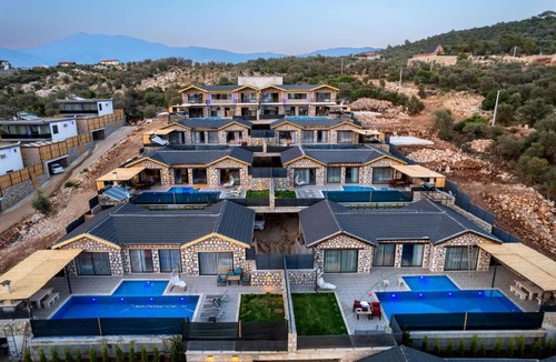 Faralya Villa | Kalkan'da 2 Yatak Odalı Jakuzili Villa-Villa Seabird