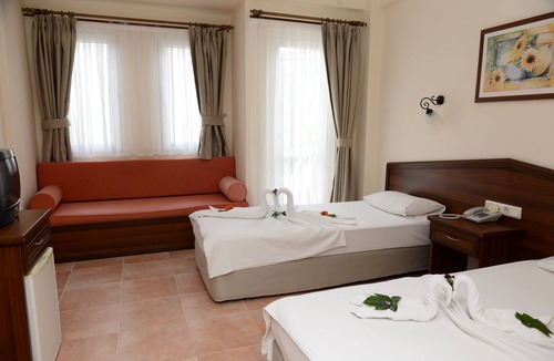 Oludeniz City Center Hotel | Karbel Beach Hotel
