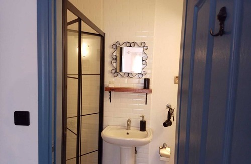 Ayvalik City Center House | Kelebek Butik Pansiyon