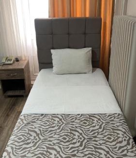 Ulus Hotel | Kenedi Otel