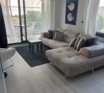 Altınova Apartment | Kolayli plus One Sitesi ,Ayvalik, Altinova