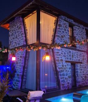 Iznik Villa | kuzeymen iznik bungalov