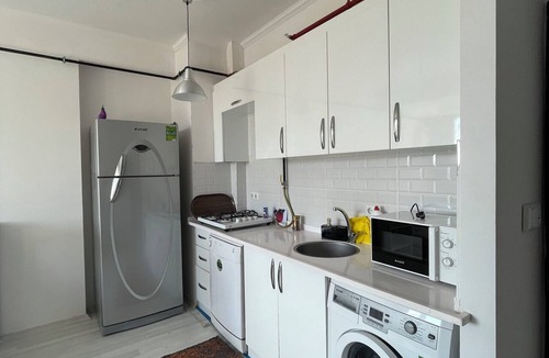 Kagithane Condo | Levent Central Metro & Mall Access