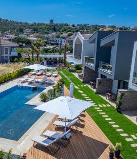 Ayvalik Apartment | Lodhous Cunda Pool Residence