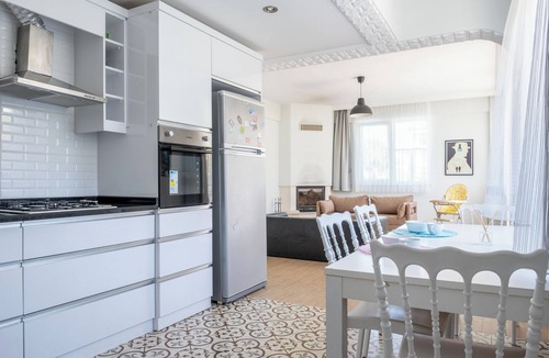 Bogazkent Apartment | Luna - 2 Bed Apartment with private garden