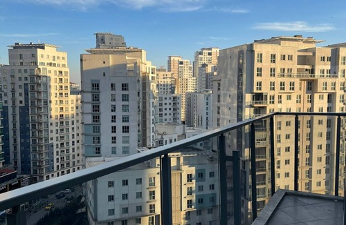 Esenyurt Apartment | Luxurious 1-bedroom apartment with AC in vibrant İstanbul
