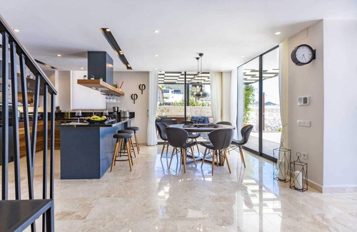 Kalkan Villa | Luxurious 3 bed Villa Located in Kasantalya Turkey With Private Pool and gym