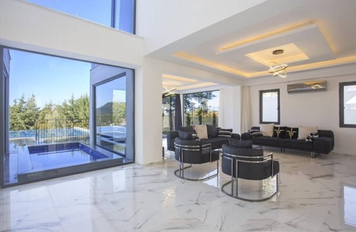 Oludeniz House | Luxurious Villa Canada By Luxury Group - 5 Master Bedrooms