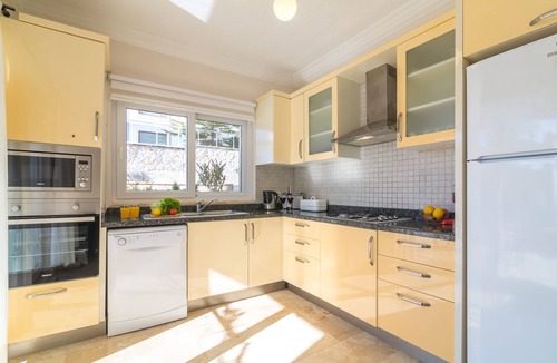 Kalkan Villa | Luxury 4 bedroom semi-detached villa in Kalamar Bay
