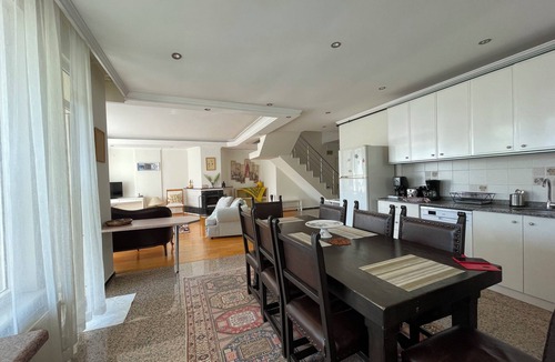 Konyaalti Apartment | Luxury 5 room duplex maisonette with roof terrace (7 min. walk to Konyaalti beach)