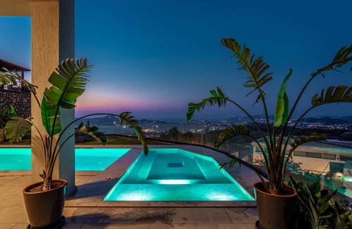 Yalikavak Villa | Luxury Villa: Sea & Marina Views