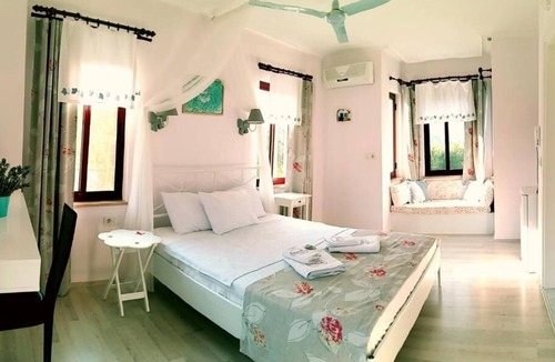 Selimiye Hotel | Masal Tatil Evi