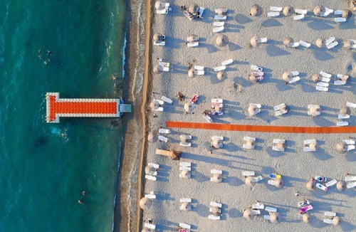 Foca Villa | Mavi bayraklı koyda denize sıfır lüks suit