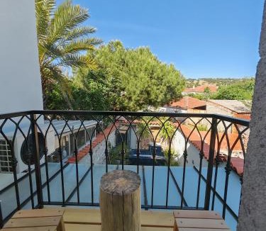 Ayvalik City Center Villa | Meli Mila Spiti milozrooms Ayvalik