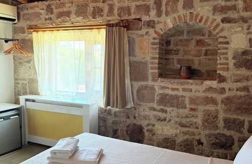 Ayvalik House | Mirna Küçükköy