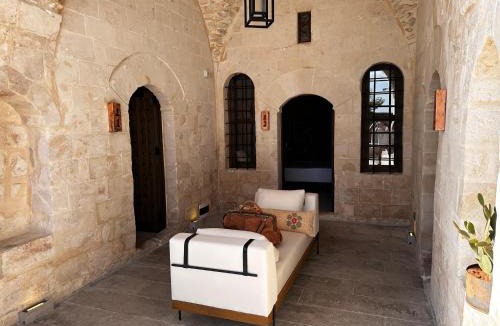 Artuklu Hotel | Mirsoum Han