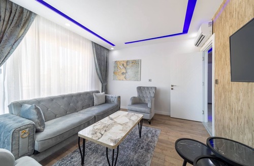 Antalya City Centre Apartment | Modern and Central Flat near Beach in Antalya