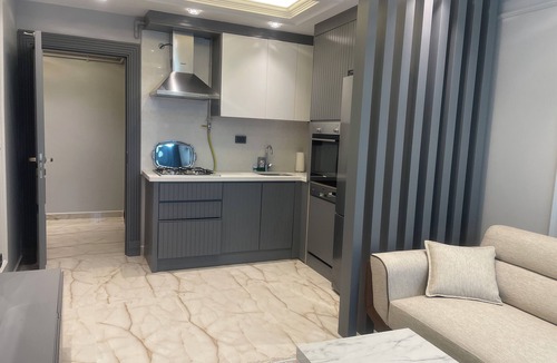 Zeytinburnu Apartment | Modern Cozy Studio next to Fisekhane & Marmaray