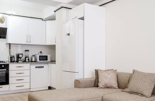 Maltepe Apartment | Modern Flat 5 min to Metro and Maltepe Coast