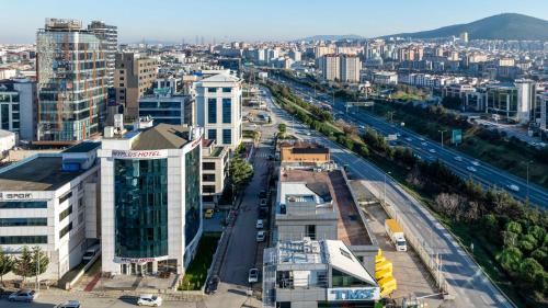 Serifali Mahallesi Hotel | My Plus Royal Ataşehir