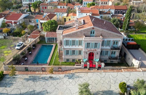 Ayvalik Hotel | Naz Su Cunda