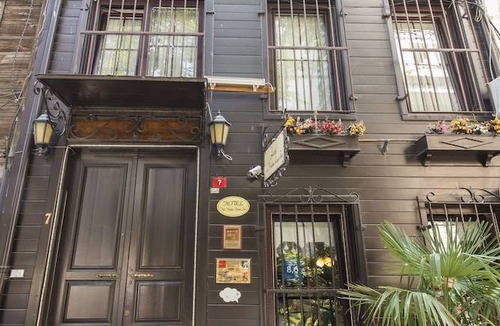 Sultanahmet Hostel | Naz Wooden House Inn