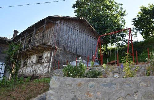 Caykara Villa | Near to Uzungöl-NANAGA1883-Entire 1 Bedroom Flat with Balcony-Lake-Mountain View