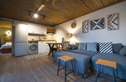 Kayakoy Ski Chalet | Nomade Caravan Camping