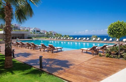 Cesme Hotel | ON'LIVE HOTEL