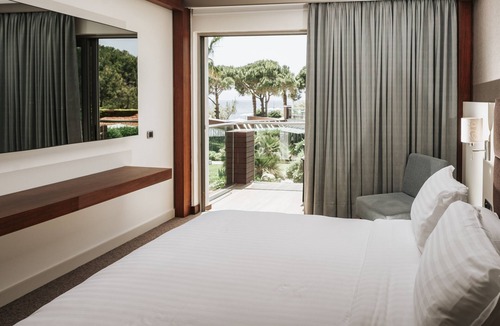 Ayvalik Hotel | Ortunc Hotel - Boutique Class