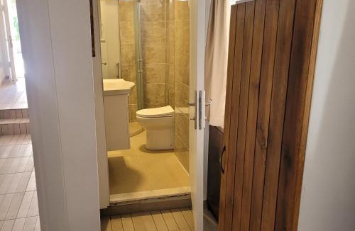 Ayvalik City Center House | OTELIA PANSIYON