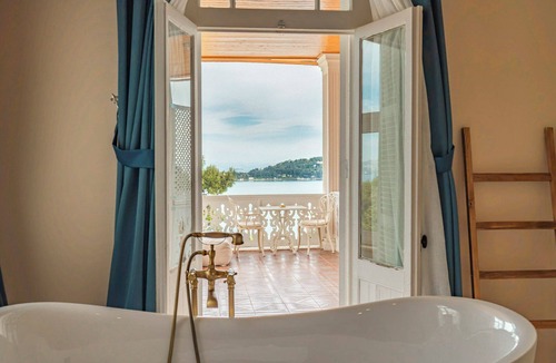 Adalar Hostel | Palais Büyükada