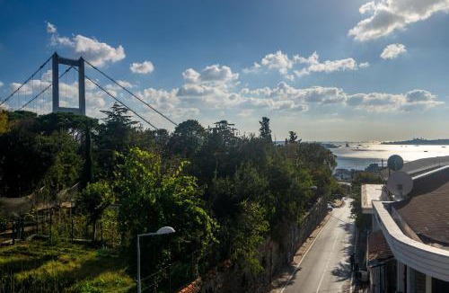 Ortakoy Villa | Panoramic Bosphorus View Terrace Flat