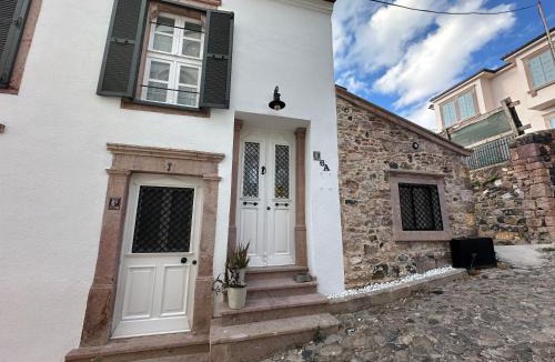 Ayvalik Apartment | Papalina