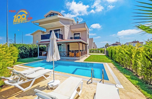 Kadriye Villa | Paradise Town Villa Belhamra